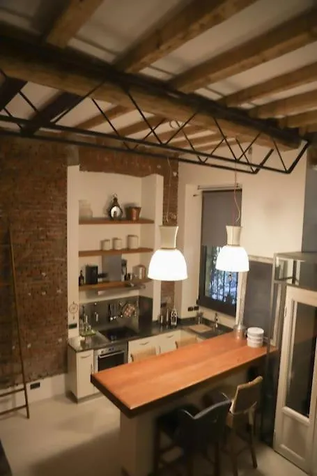 Loft Di Design Nel Cuore Di Milano מילאנו